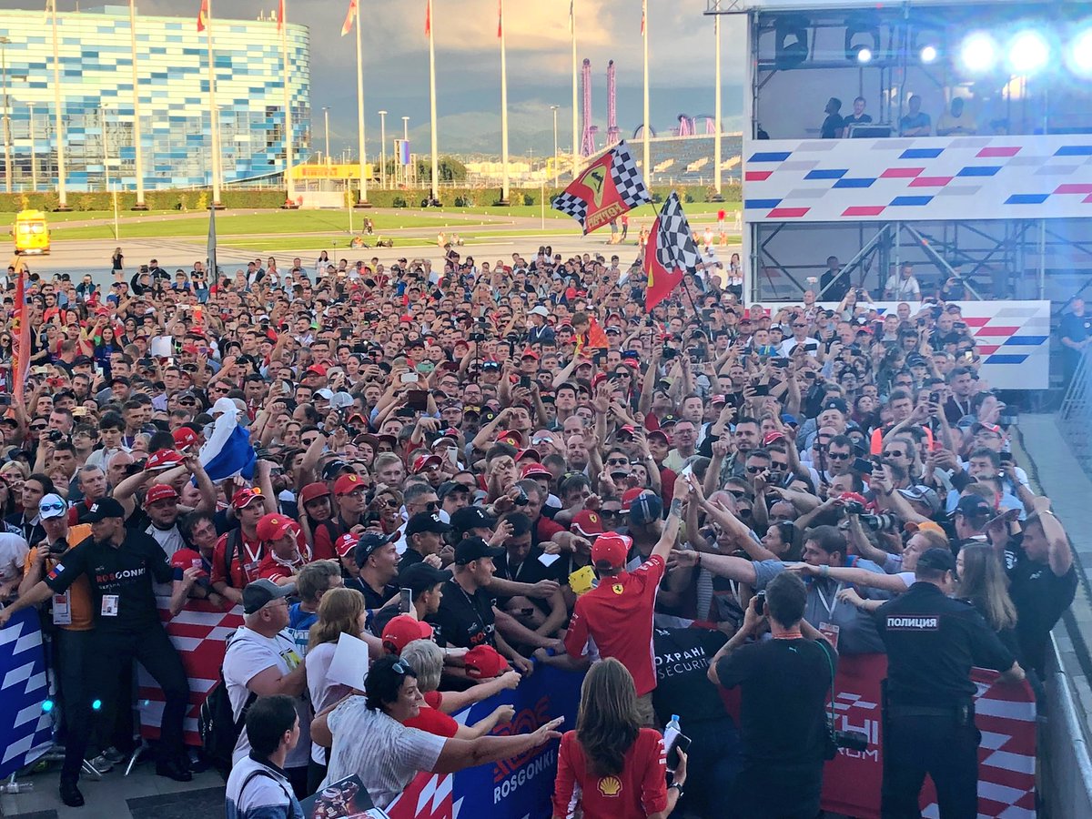 FansOfKR's tweet photo. Kimi Räikkönen at the autograph session

#RussianGP #Kimi7 #SochiAutodrom #Ferrari #F1 https://t.co/goh1z25QcT
