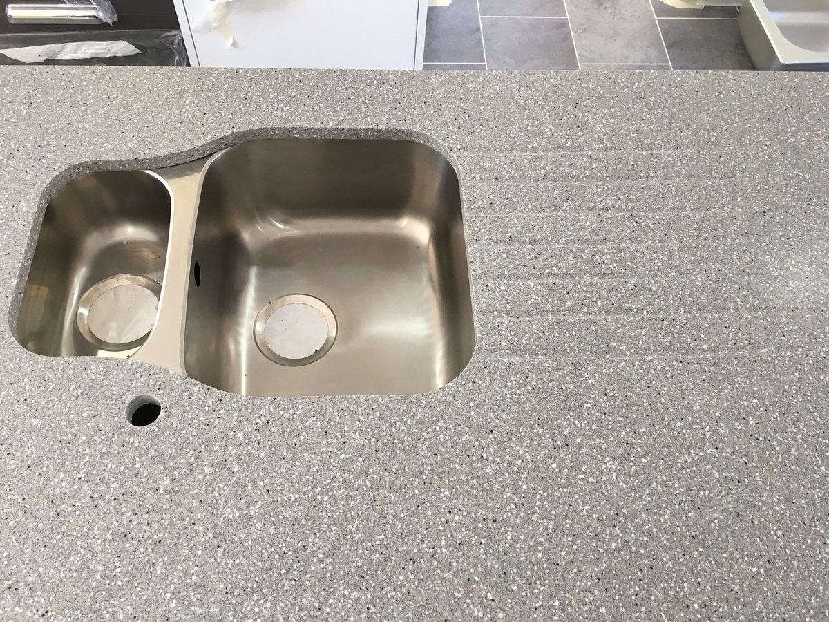 Davidpalmer_ltd's tweet image. Westag solid surface tops installation using #trend jigs and cutters. #TrendRouting #westag #getacore #solidsurface