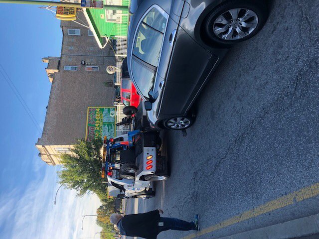 Great way to start the day. The axle on my courier’s car broke on the way to the Jason #vandyketrial A kind tow truck driver offered to move the car off the street on his way to a job. Then my Uber driver reminded me how blessed we are that no one was hurt. Beautiful strangers!