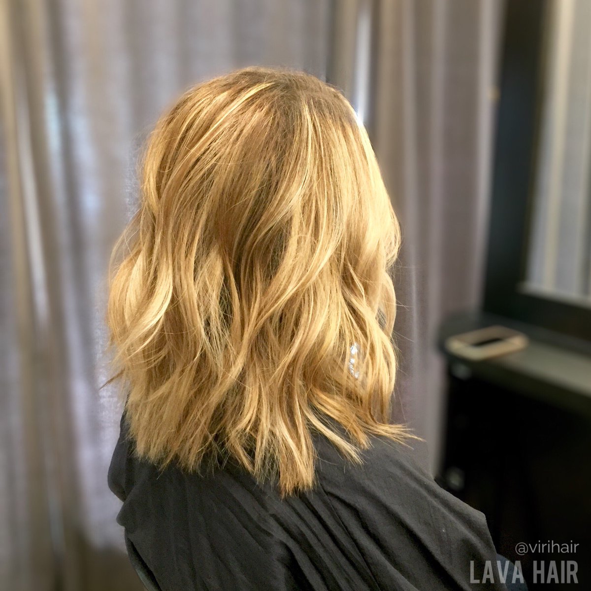 Hair by Viri @virihair #lava_hair #yychair #virihair #yychairstylist #yychairsalon #calgaryhair #blondhair #blondhairdontcare #goldenblondehair #goldenblonde #calgaryhairsalon #calgaryhairstylist #yychair #calgaryhairsalon #mardaloop #honeyblondehair