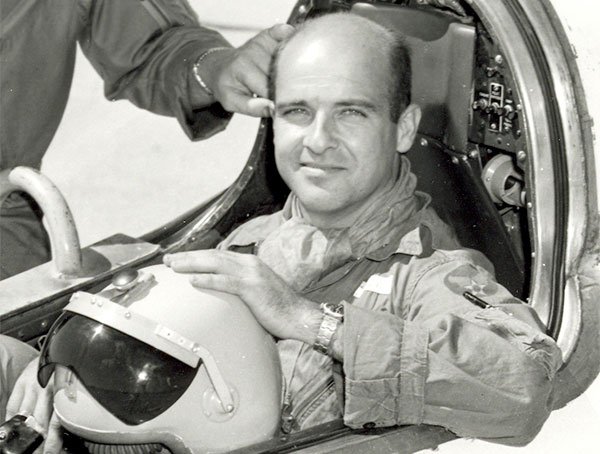 EDNcom's tweet photo. #OnThisDay in #TechHistory, USAF Captain Milburn G. Apt became the first man to exceed #Mach3 in the #BellX2, but was unable to land safely and was killed  #EDNMoments #speed  https://t.co/IYZu75hxea https://t.co/hx4ptlzXOn
