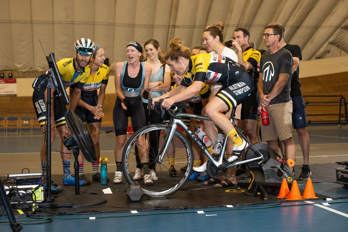 Teamwork makes the Dreamwork! 

Is your team ready for the new season?!

#cvrworldcup #zwift #esports #cycleops #garneau #cycling #newprosport