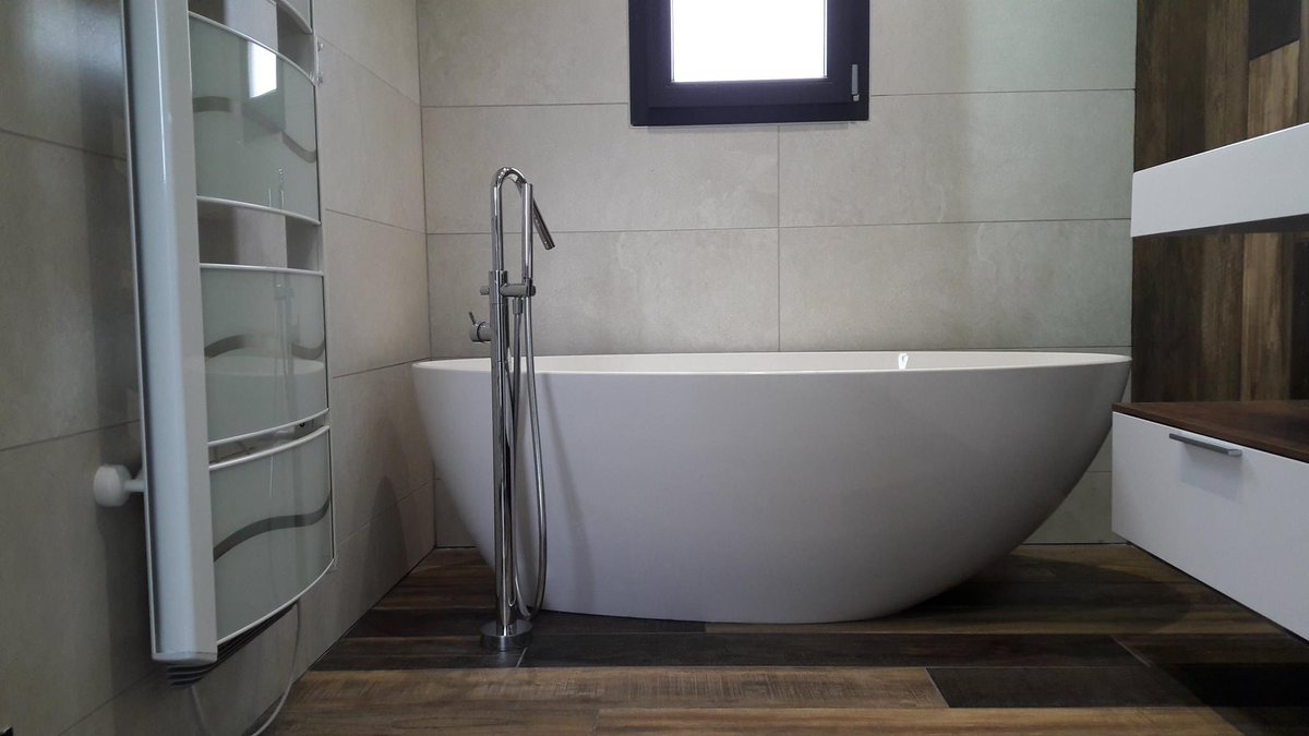 ConstructionsMu's tweet image. Très fier de cette réalisation originale, au style contemporain et épuré ! 🤩
#constructeurToulouse #Constructeursdemaisons #Muret #Maisoncontemporaine #architectes #maisondesign #maisonsneuves