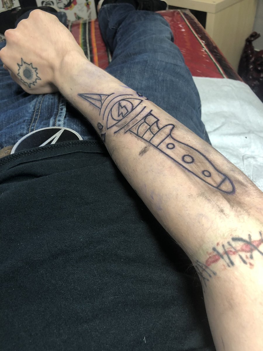 alexstiff1945's tweet photo. As per tradition, got some new ink on muh birthday yesterday.
This was just the outline (no shading yet in this pic), &amp; didn’t get a good pic of it before it was finished and wrapped up.. so expect an update in about a week for the full effect.
#TheFillIns #BirthdayTattoo https://t.co/G6CIUdx3gA
