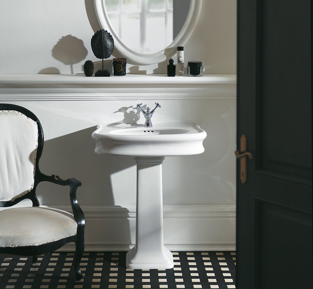WhitehausC's tweet photo. Whitehaus Collection® offers the most elegant sink pedestals on the market! Take a look!

#bathroom
https://t.co/MJR5fD9CAK https://t.co/Zbd7uy84YL