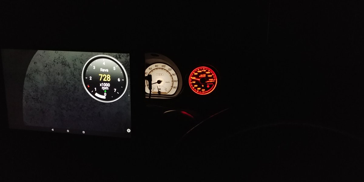 べーやん tweet media