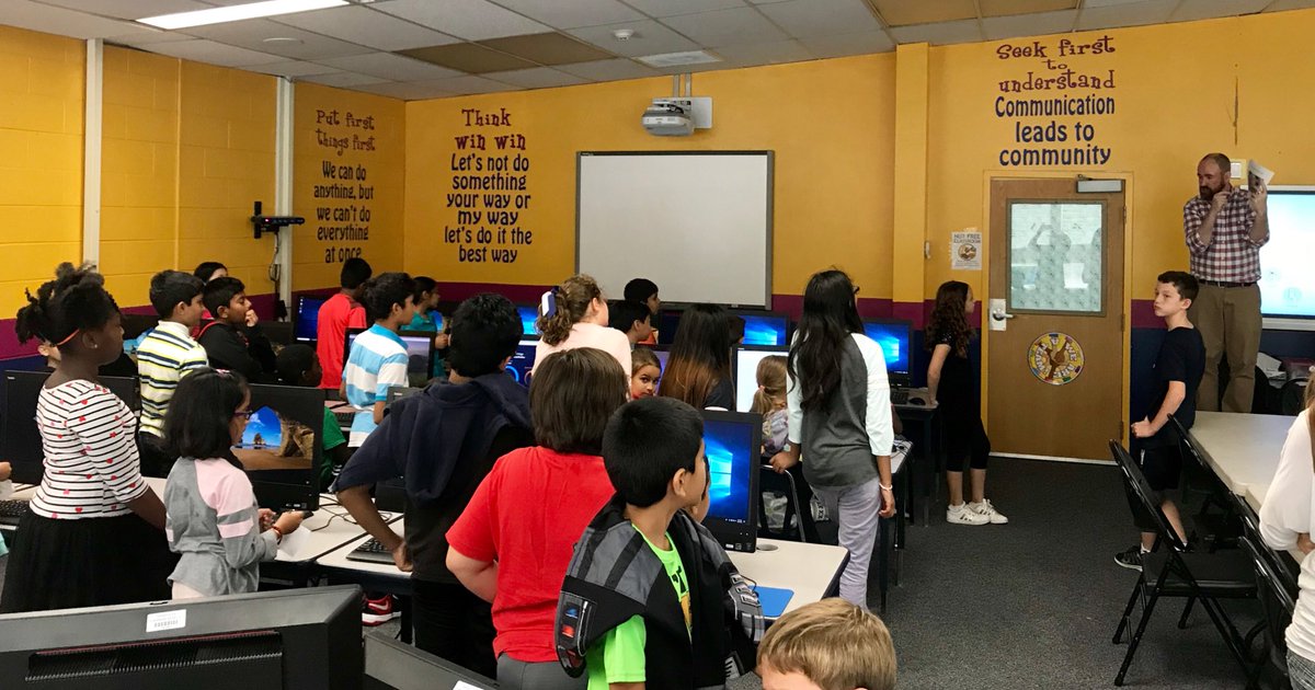 MrsChmFB2's tweet image. So excited to meet with @mister_kerr  and our 5th grade buddies today!! #buddyclass @MrsPennyFB @fernbrooknj #RandolphSchools