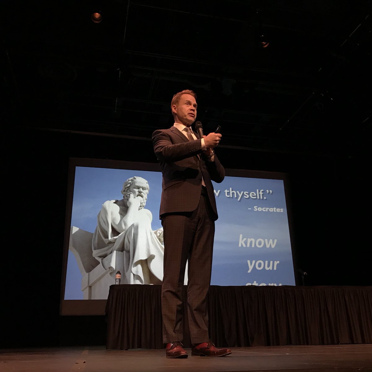 RedDeerPolytech's tweet photo. “Know who you are and your story.” -Todd Hirsch @ABeconomist #B2BRDC #MyRDC https://t.co/NOqwBaZ9CB