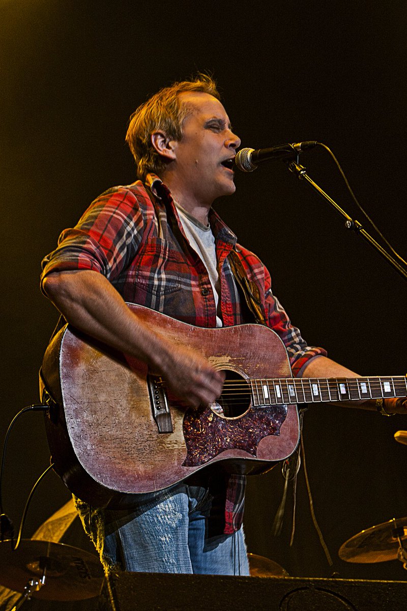 CanadaTalks167's tweet image. Today at 12:05pm ET on @SXMCanadaNow with @JeffSammut Award winning country star Charlie Major chatting about his greatest hits album #MoreOfTheBest on #SiriusXM Ch.167