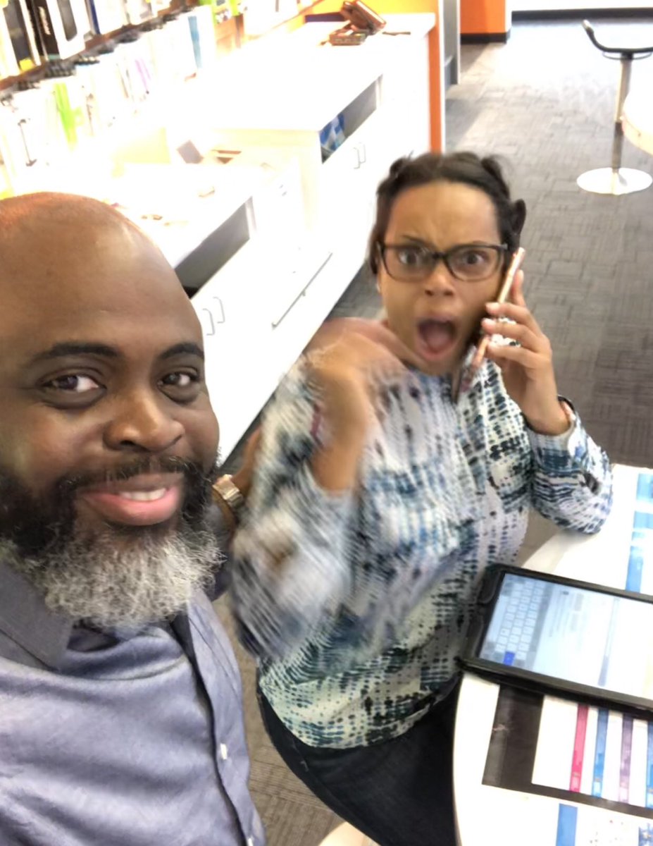 Early Bird Blitzing at WhiTEOaK with Sena.... They said “yes” #MidAtanticTAKEOVER #3Treatailblitz <a href="/TUVinnyLeaks/">Vincent Leaks</a> <a href="/DaleB1/">Dale S. Brown</a> <a href="/404girl/">Betsy Francis</a>