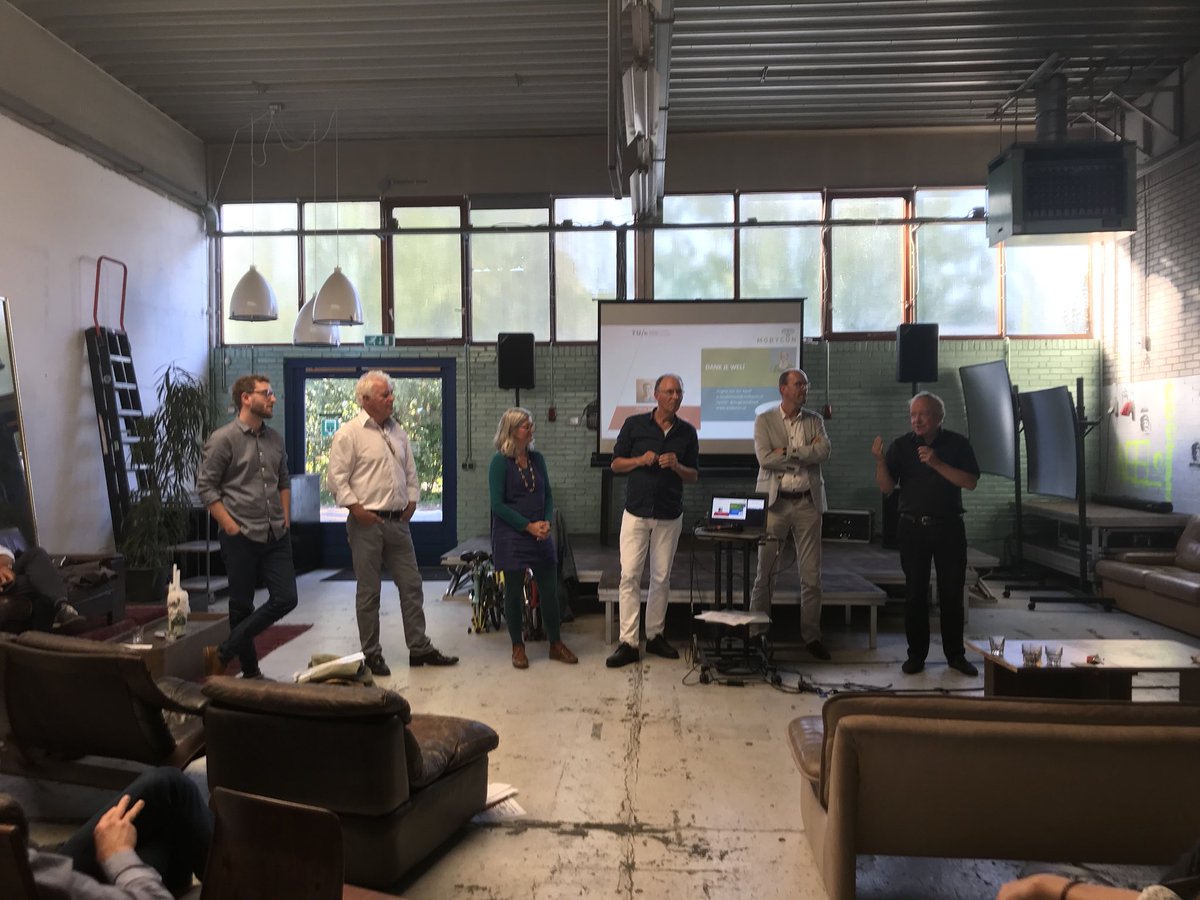 Is fietsen de oplossing van vervoersarmoede? Zo simpel is het nog niet! Vandaag spraken verschillende experts over dit onderwerp met de fietscommunty.