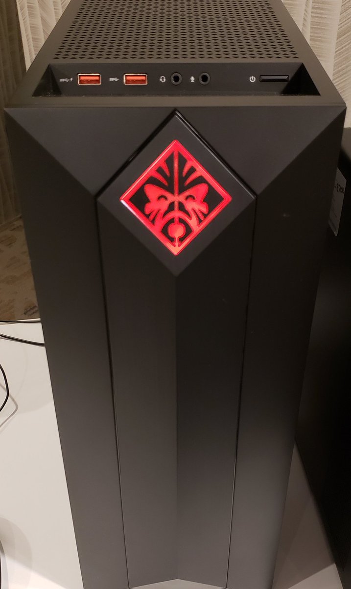 OdellBrad's tweet photo. @HP #Omen #obilisk is Sleek, Sexy and definitely powerful.

@StaplesLearning 

#StaplesTech #pcgaming #hpgaming #pavilion https://t.co/iEjRqD7DyB