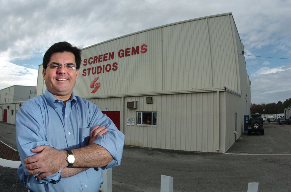 euescreengems's tweet image. "Neighbor helping neighbor" will continue to fuel the #NCFilm industry's success in Wilmington, NC, according to EVP Bill Vassar. Two productions working on the complex right now, after #Florence. Read more: ow.ly/q5Rf30lZZdW #ILMStrong #Careolinas