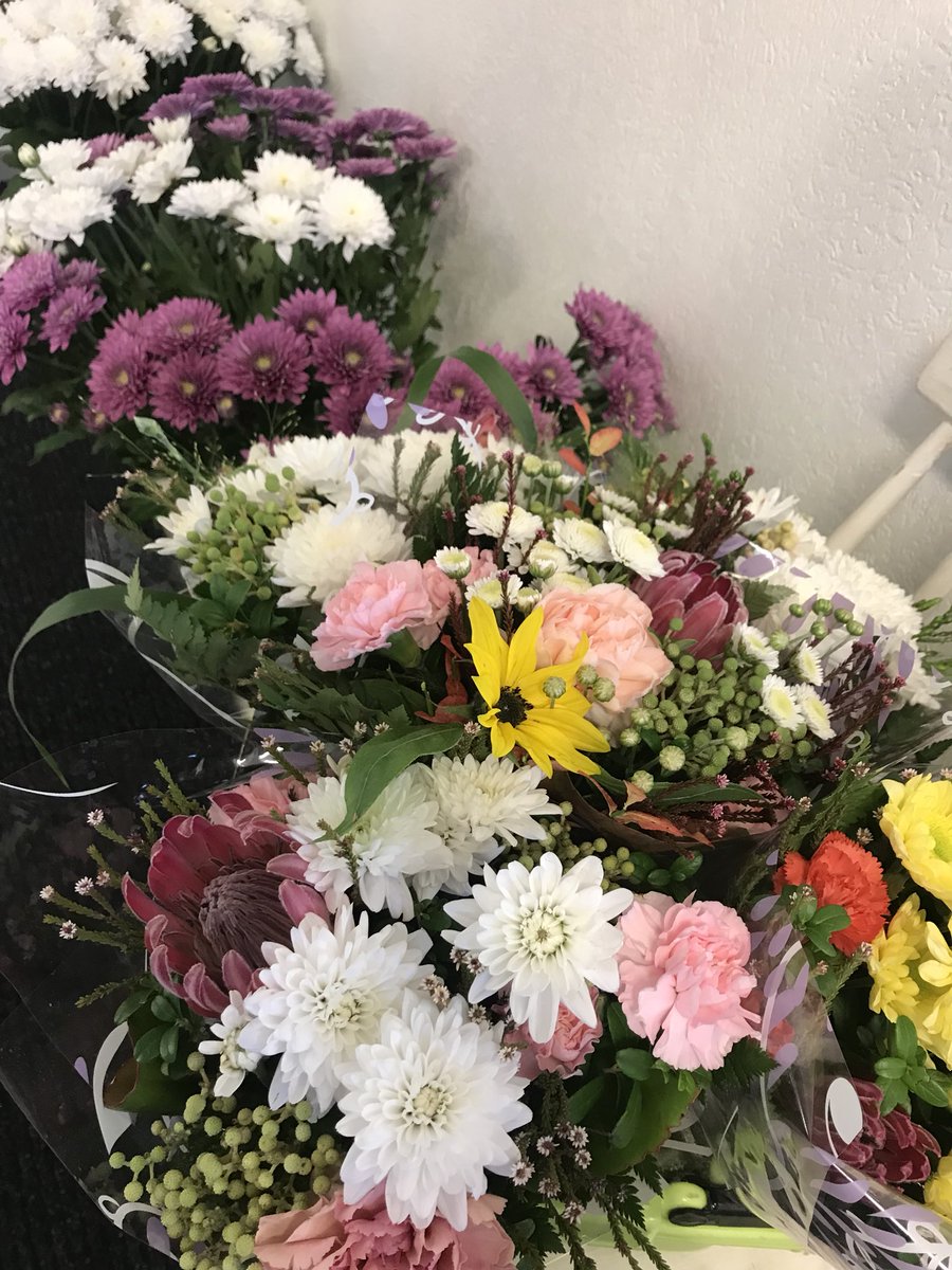 VisitRanua's tweet image. New Villa Havula -store opened on Virastotie. Here you can find local handcrafts and flower bouquets for souvenir and gifts 🧡. Congrats and busy days for new store Paula! #visitranua #ranua #localtips