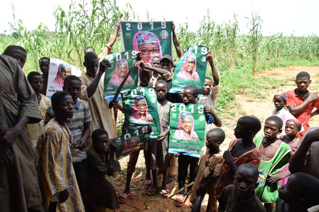 I met some amazing intelligent children during ward rounds in Augie Local Government. We will continue to support them through sponsorships and educational programs. Let's do this together. 
.
#MamaMaiKwai #projectA3 #argunguAugie #thetimeisnow #lokaciyayi  #houseofreps #nigeria
