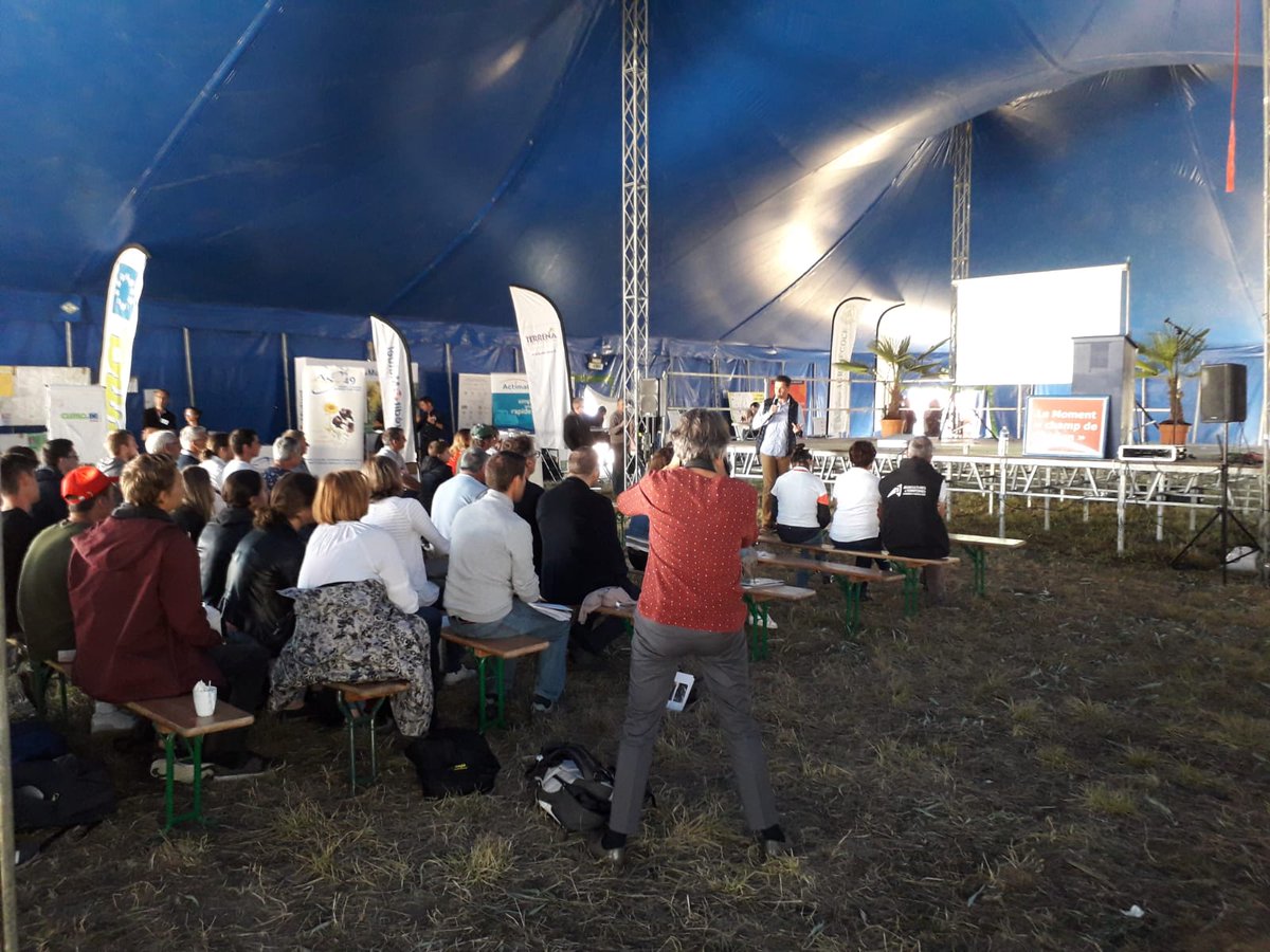 AS49agc's tweet photo. En direct du Végétal Village à Meigné-le-Vicomte 😀@ChambagriPdL Notre équipe AS49 est prête à vous accueillir sur le stand N°27 (Espace Carrefour des Solutions) jusqu'à 16h #vegetalvillage #gestion #comptabilité #agriculture #angers https://t.co/TpBHeSYFuB