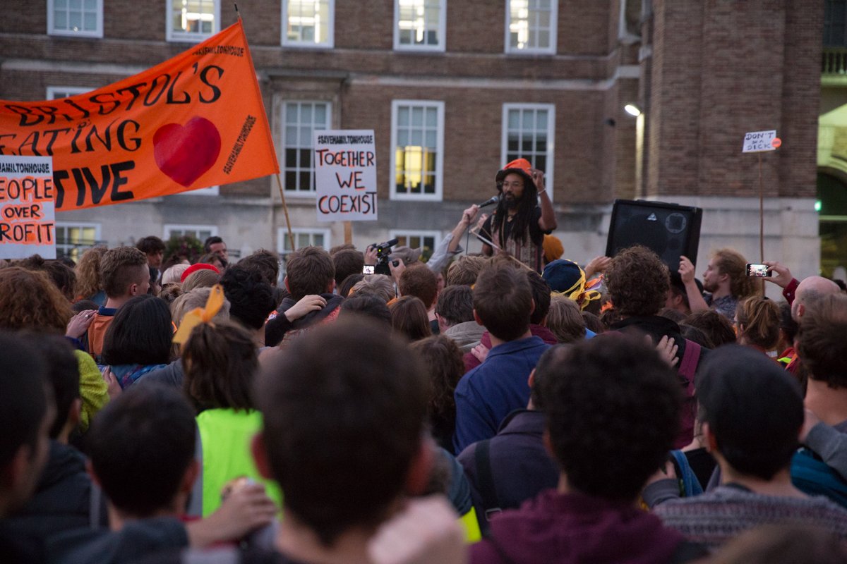 Coexist_UK's tweet photo. WOW ! Peace and love and thanks to all who marched, danced and sang with us yesterday... let's keep this rolling people ! #communityownership #peopleoverprofit #savehamiltonhouse #letuscoexist @BristolCouncil @MarvinJRees @localitynews ๐ท Claudio Ahlers https://t.co/cL3KF256Uk