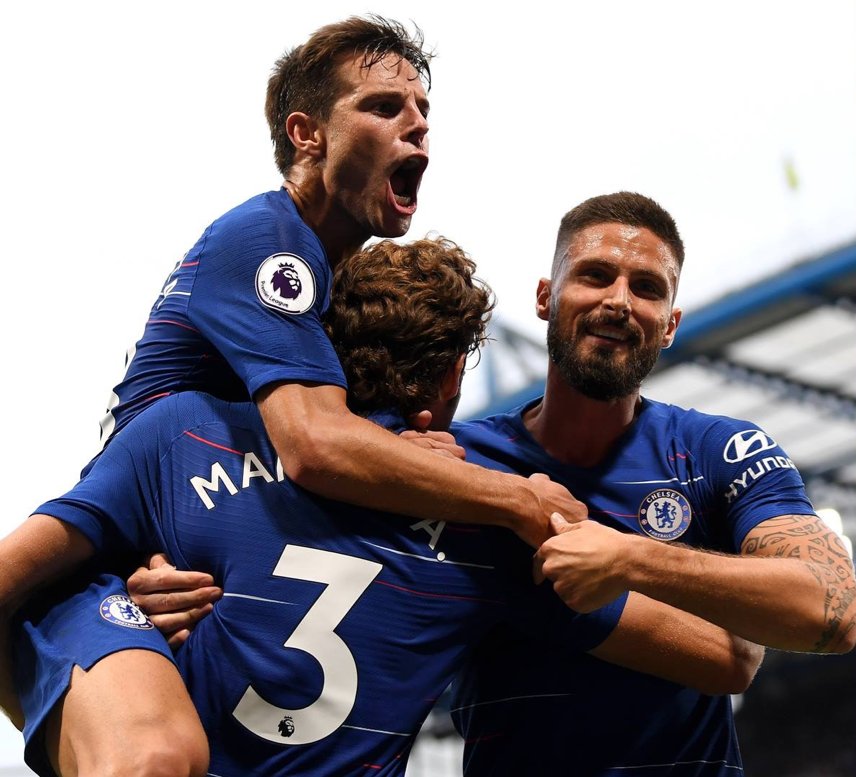 optcool's tweet photo. Get Chelsea’s Home Kit: https://t.co/dPv6hLojf6
@jorginhofrello
@cesarazpi
@hazardeden_10
@marcosalonso28
#optcool #land #sports
#Chelsea
@ChelseaFC https://t.co/npX8qpe7Ho