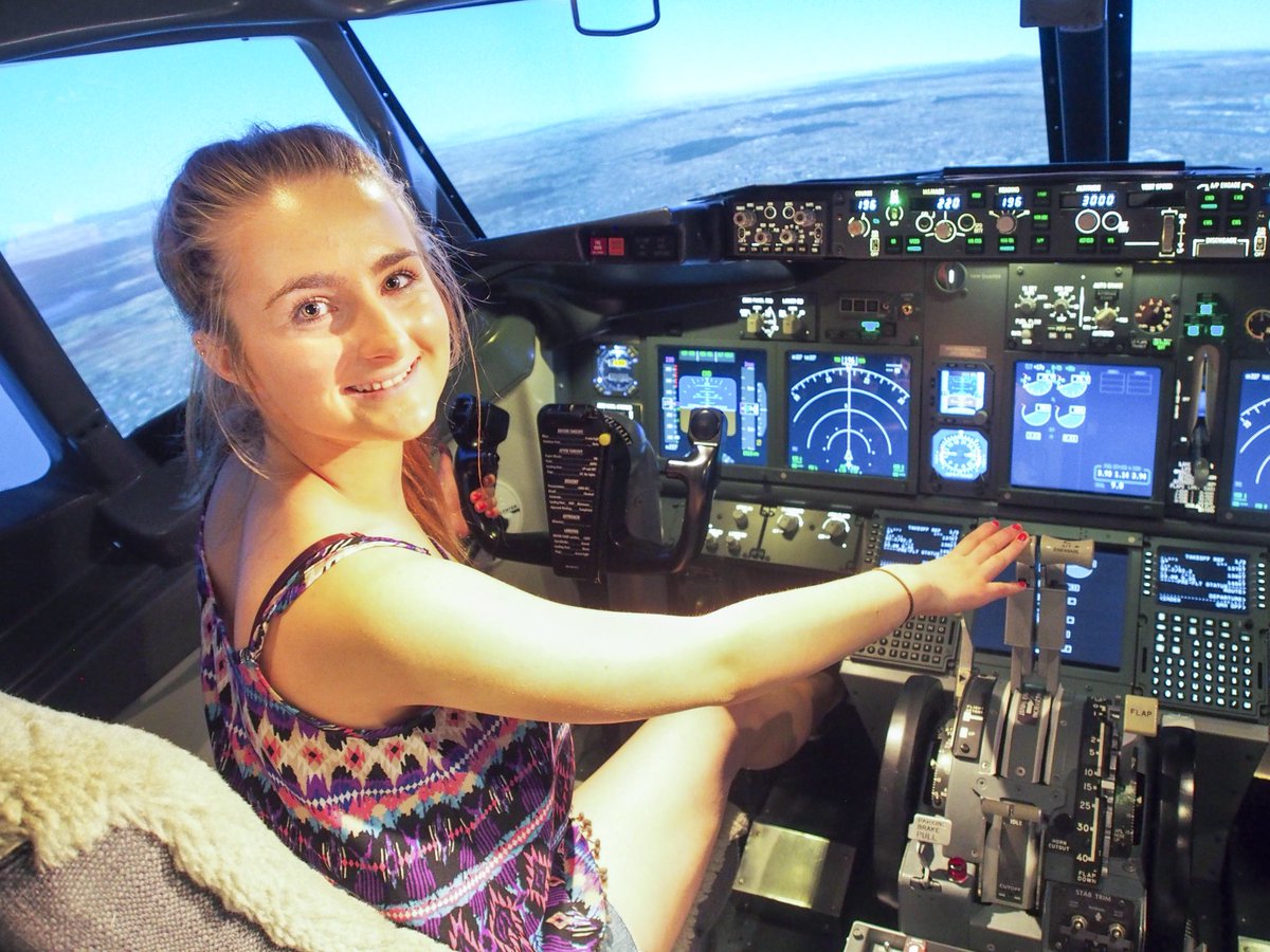 DavSilk's tweet photo. @usqedu Aviation ✈️ Two Day Experience. 25 students from 18 schools from as far as Rockhampton and Roma visited #USQSpringfield #usqbecomemore @griffo021 @springfieldQLD https://t.co/3NaKQGB2st