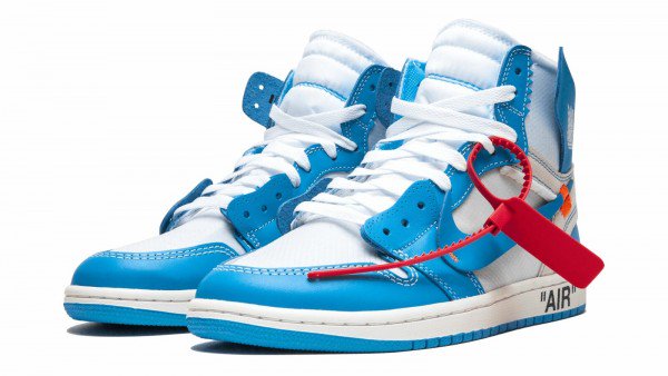 JapannAll's tweet photo. The ten air jordan1 nike retro high og x offwhite
ของร้อนๆ🔥

size 10.5us
price : 35,000THB

Line : @allinjapann (n2ตัว)
.
.
.
#allinjapann #nike #nikethailand #niketheten #nikejordan1highog #nikejordan1 #jordan1 #jordanthailand #siambrandname #sneakerhead https://t.co/hgLOxa2Ygt