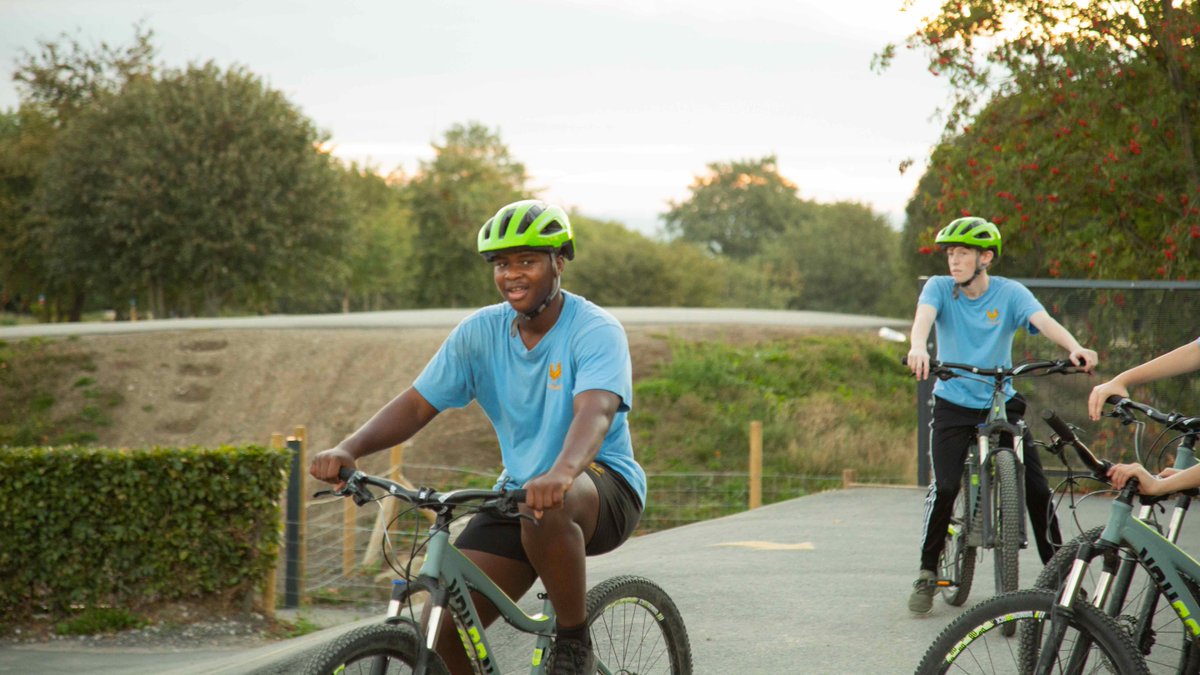 BritishCycling's tweet photo. A £15 million funding injection into local community cycling 🚴‍♀️ facilities such as @LeedsUrbanBike has been confirmed by UK Government, as part of the staging of the 2019 UCI Road World Championships in Yorkshire 🙌 @Yorkshire2019

Full Story ⬇️

https://t.co/6NaOcyU5oG https://t.co/ixe58dXOGv