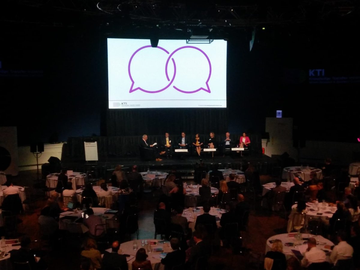 KTIconnect's tweet photo. Second panel of the day discuss the "boomerang effect" of collaborative research. #destinationelevation #KTIconference2018 #collaboratetoinnovate https://t.co/4VPvsDmnqr