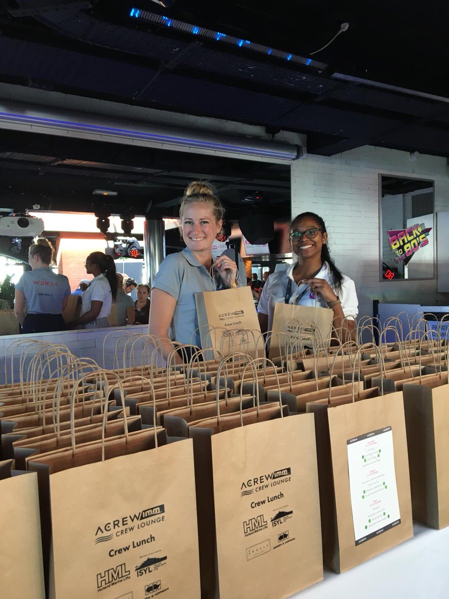 HMLifts's tweet photo. #HML lunchbags are being served at #MYS2018. Bon appetit ! https://t.co/3CDzex56ZJ