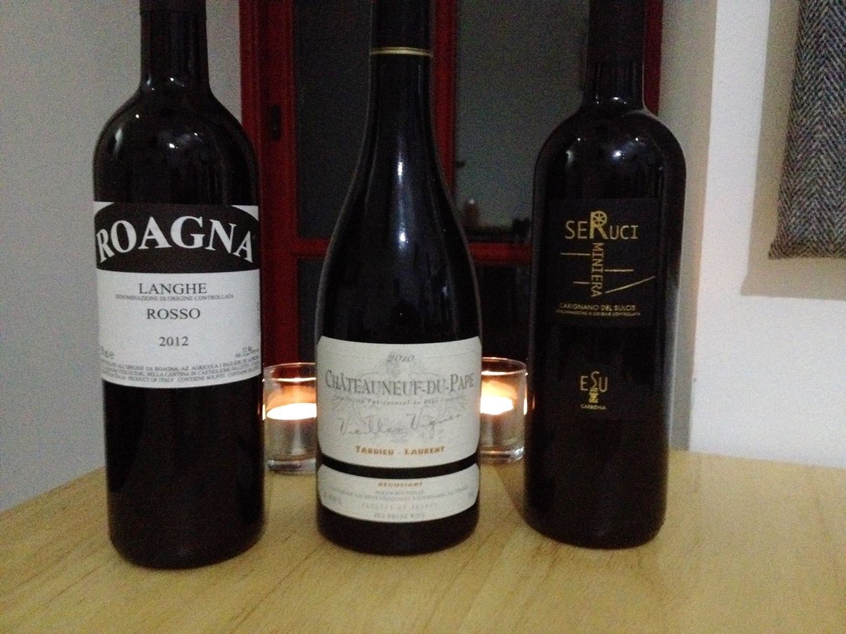 The weather has recently felt more autumnal so we have added some warming reds to our wine list. You can see the updated list at bit.ly/2QYgyrQ  <a href="/Benswinenotes/">ben fawcett</a> <a href="/WoodWintersINV/">WW Inverness</a> <a href="/alpinewines/">Alpine Wines</a> #nebbiolo #chateauneufdupape #carignan #sardinia #langhe