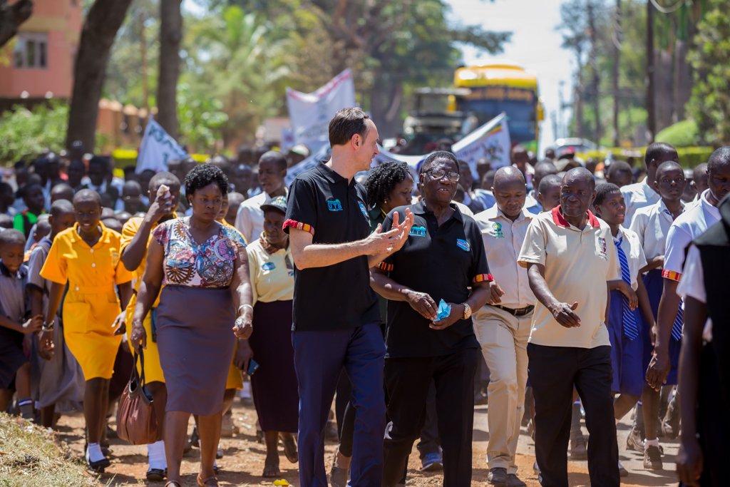 #WTD2018 Tourism March in the streets of #Jinja #WTDUG2018 #WorldTourismDay #DigitalRevolution #DigitalTransformation #visituganda #tourism #myuganda #uganda #tourismuganda @ugwildlife @Tourismuganda #pearlofafrica #wildturnafrica #travelexperience #iloveuganda #TourismMonth2018