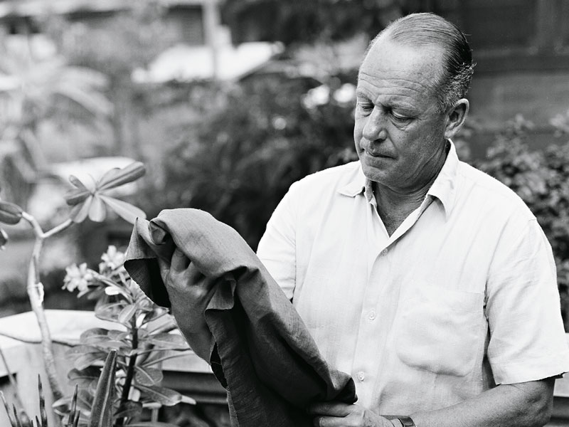 ReReadSantJoan's tweet photo. Tal día como hoy en 1906 nacía Jim Thompson. #reread #jimthompson #efeméridesliterarias #libros #lectura #lectores https://t.co/QkrT2NJsSx