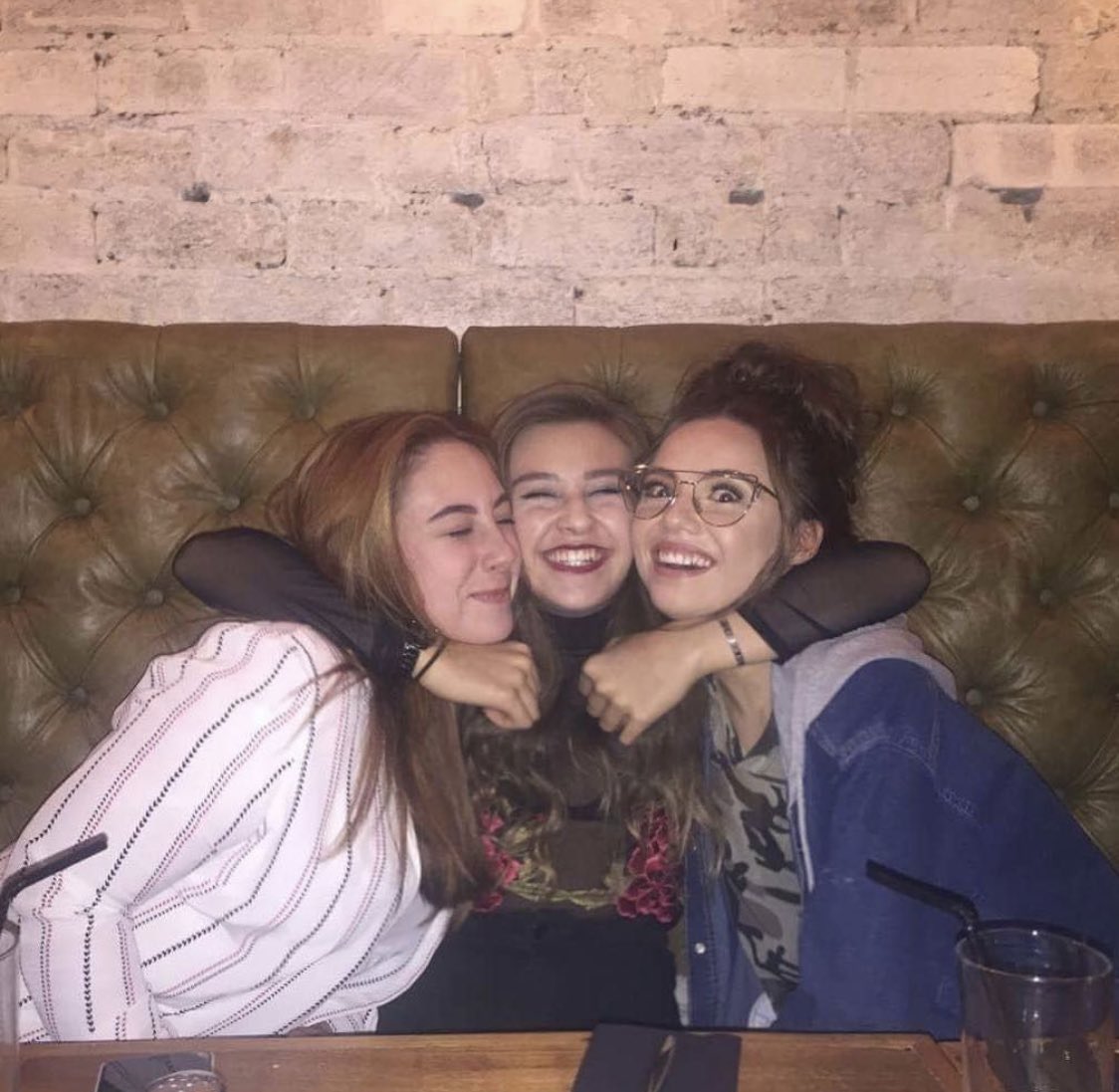 Base Leven tweet media