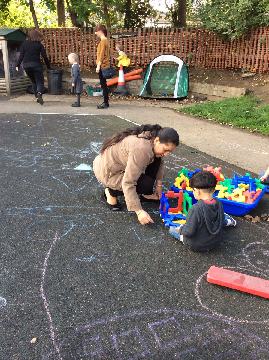 LowRoadNursery's tweet photo. What a lovely morning we have had with our parents in F1 #MusicFederation https://t.co/BqRSTH1Ado