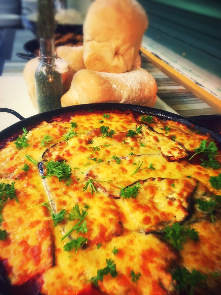 Aubergine Parmigiana! <a href="/AbbotsBromley/">Abbots Bromley School</a> <a href="/HolroydHowe/">Holroyd Howe</a> <a href="/OliCullers/">Oli Cullingworth</a>  <a href="/Rachael48432853/">Rachael Wilson</a> <a href="/ESweeting87/">ICOffenderII</a> @TFlyingDutchM