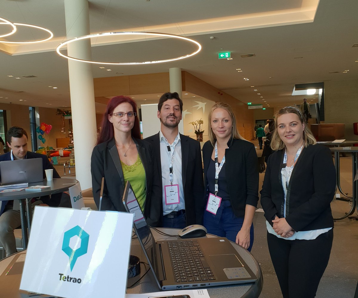 Artificial Intelligence is a reality at the #IDAY of <a href="/BGLBNPParibas/">BGL BNP Paribas</a> : our team is doing live demos of our #AI solution for #bank business onboarding, people are positively impressed, it's a pleasure to be here!