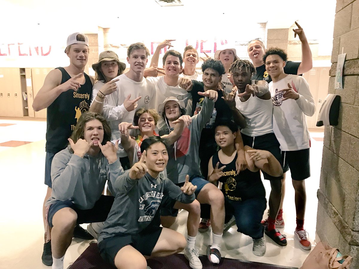 MrsGapp's tweet photo. So many reasons I just love this week!!! ❤️ #ChapFamily #ChapsGotGame #ChapHoCo2018 https://t.co/S3RN8wU2mk