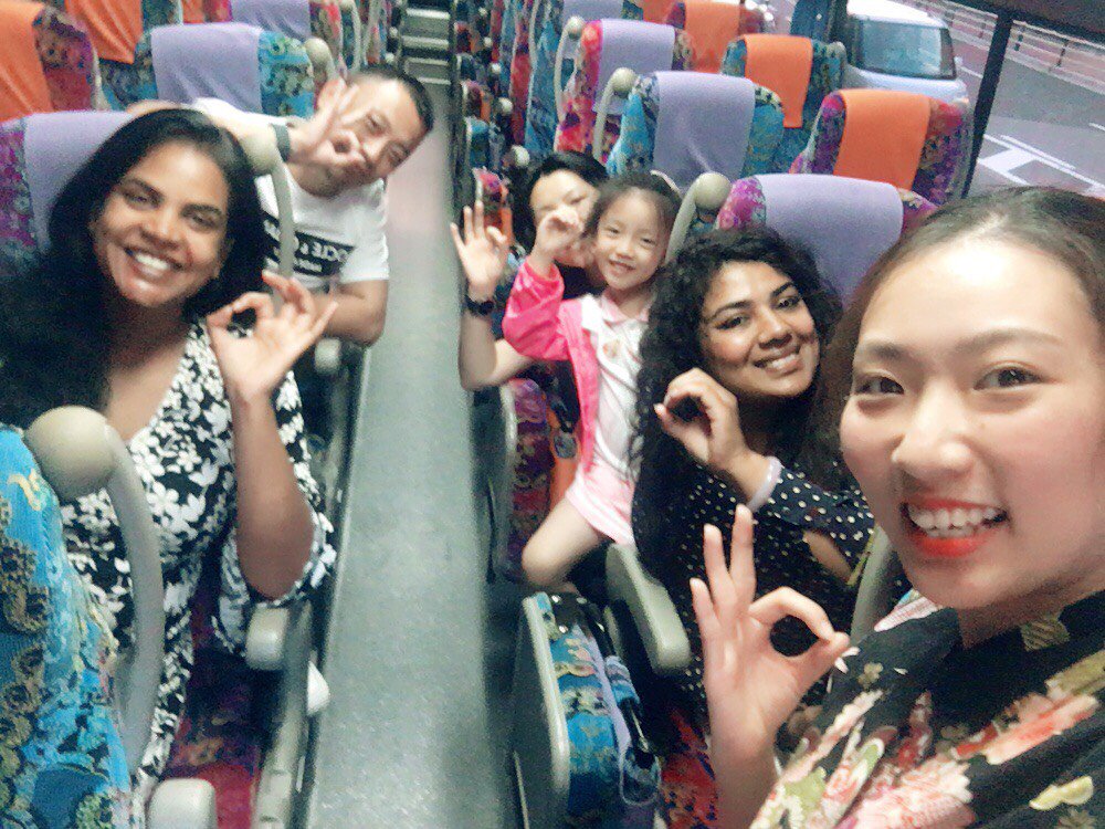 OsakaWonder's tweet photo. Thank you for #sightseeing in #Osaka with #OsakaWonderLoopBus! Come join us and see Osaka from the streets! https://t.co/yCZgRBwE0D
#Japan #hoponhopoff #loopbus #travel #osakawonderloop #oforosaka https://t.co/pBryKXoduO
