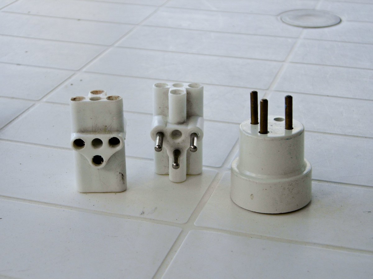 PCryptoEscobar's tweet photo. @Crypto_Ed_NL We are the early adaptors https://t.co/P06Kl53Ymh