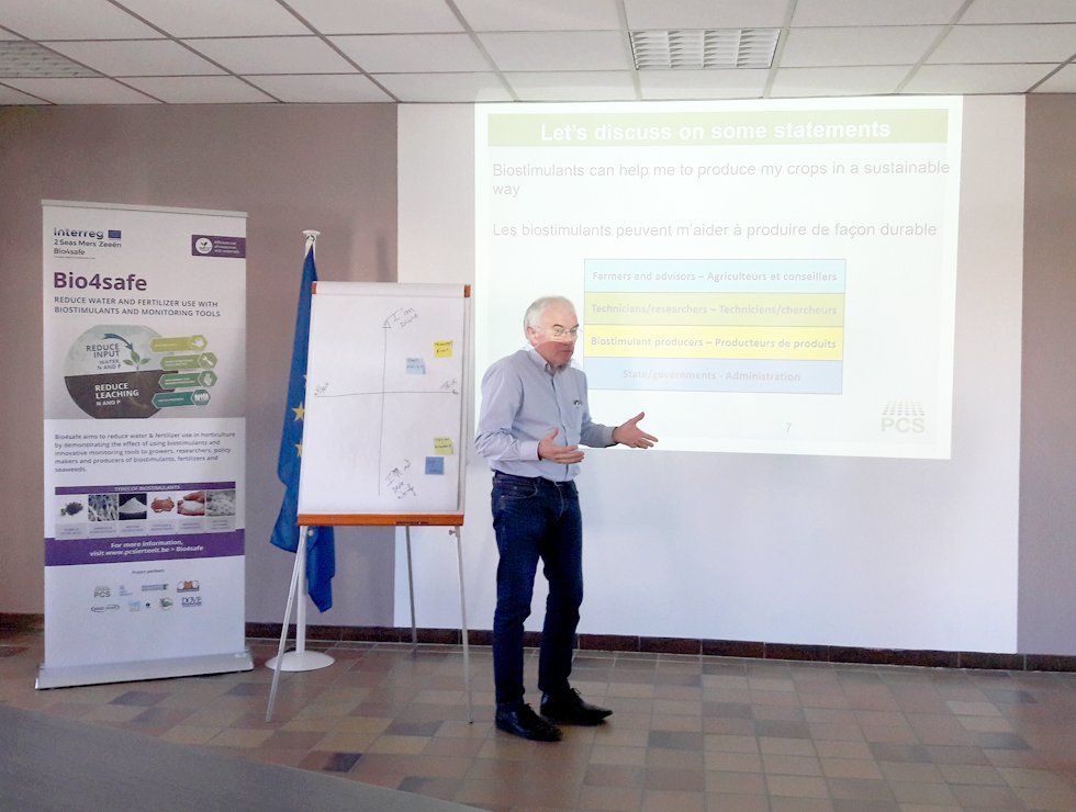 Viaverda_be's tweet photo. 26/09/18 - stakeholdermeeting #Bio4safe Pôle Légumes: discussie met landbouwers en producenten van #biostimulanten, we waren het allen eens dat we meer info over de efficiëntie van biostimulanten nodig hebben. https://t.co/UGVnPSBDDL @Interreg2Seas https://t.co/xpkOAJgUgu