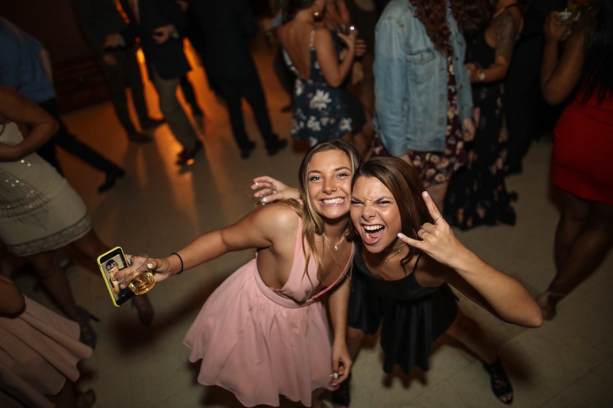 TheJoeyConti's tweet photo. Happy Birthday to these crazy twins @AndeeFrick @jayceeefrick Canβt wait for your birthday party tonight #20Eagle #Kegs #InviteEveryone https://t.co/XZGYKZ3Uqr