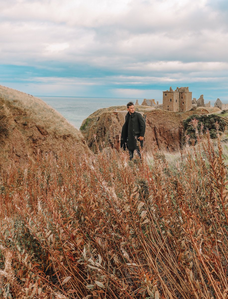 HLOBlog's tweet photo. Yay! Just hopped off our @flybe flight to Aberdeen and can't be more excited to head on our Scottish road trip with @AvisUK - We've just explored Dunnottar Castle, and it instantly reminded me how much I love Scotland 🏴󠁧󠁢󠁳󠁣󠁴󠁿 ❤️🤗

#AvisUK #ScotlandIsNow #Flybe #ad https://t.co/xZSa61Vf4R