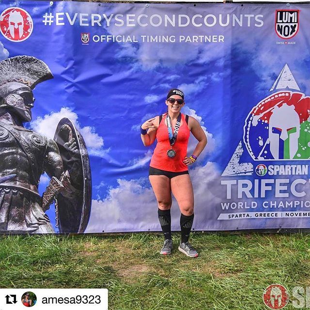 WindyCityCF's tweet photo. Beast! Congrats Anna!
•
#Repost @amesa9323 with @get_repost
・・・
And just like that I completed the Spartan Trifecta! Thanks to everyone that ran, walked, and did burpees with me! #spartanrace #trifecta #dowhatyoulove #fitfam #liveBIG #getoutside #cha… https://t.co/GdBWqfd9Sq https://t.co/kvgBU8mONS