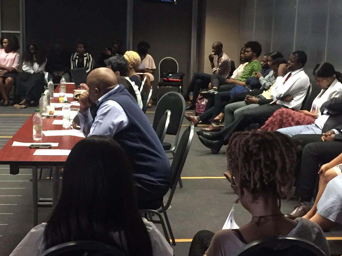 RLC_SAfrica's tweet photo. Zambian Agri-Entrepreneur Collins Mbale pitching his Integrated agricultural business venture to YALI Adjudicators. His looking for seed funding to grow his start up business &amp; access to markets in the SADC Region #BusinessTrack #YALI_SA_Cohort15 https://t.co/SnqzIf6g5c