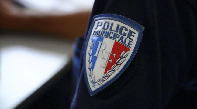 20Minutes's tweet photo. [ALERTE INFO] 🔴 Le chef de la police municipale de Rodez poignardé à mort https://t.co/TofVA396Oj #rodez #police https://t.co/kZMnBudsTn