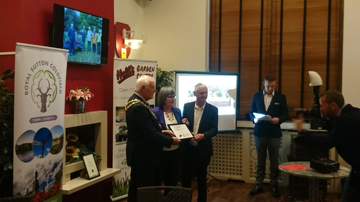 davidcoton's tweet photo. It’s was great to be apart of the first @RoyalSutColTC #BritainInBloom My Congratulations to all the winners for each category in the Garden Competition which was supported by @hallsgardensite we all had a fantastic evening @RoyalSuttonNews https://t.co/fv4I5pMkfv