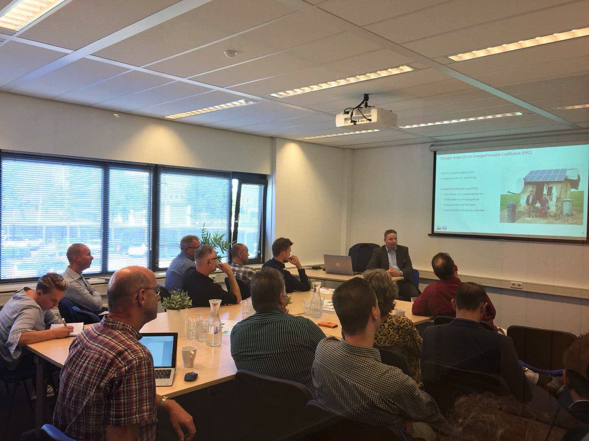 oprognose's tweet photo. De tweede succesvolle dag waarin we met onze #EPAview gebruikers praten over de recente ontwikkelingen van #EPAview.
Wil je ook meer weten over deze software? Kijk op: https://t.co/sjO8Gj8z8D https://t.co/PCa8Uddxvv