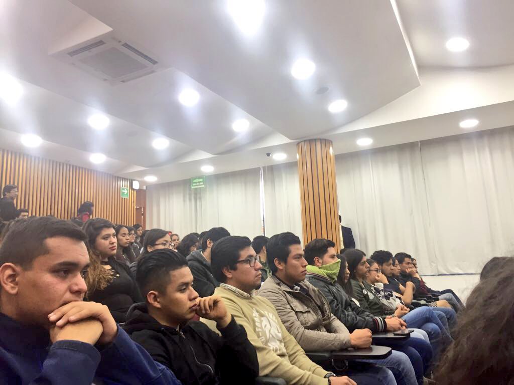EdgarAGlezRojas's tweet photo. Presente en: La participación de las mujeres en el movimiento estudiantil del 68: contextos sociales y consecuencias jurídicas”  en el Auditorio Benito Juárez de la Facultad de @DerechoUNAMmx https://t.co/0arsrvJoyP