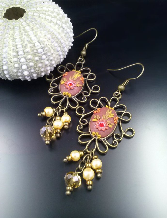 zpshopper's tweet photo. £26.00 Dangle flower earrings   @AmaranthineTAG #OnlineStore  @zpecommerce https://t.co/FPvlKdUb4j https://t.co/5hVVWO9Lfi