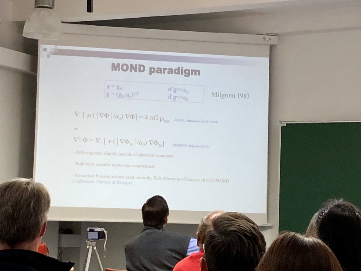 8minutesold's tweet photo. .@benfamaey: introduces MOND paradigm as a possible solution to diversity &amp; regularity. There are relativistic version but these are all distinct theories, we should not confuse them with the basic paradigm. Highlights work by @splunchy on developing MOND simulation code. #CoSS18 https://t.co/EJIvhdMZKq