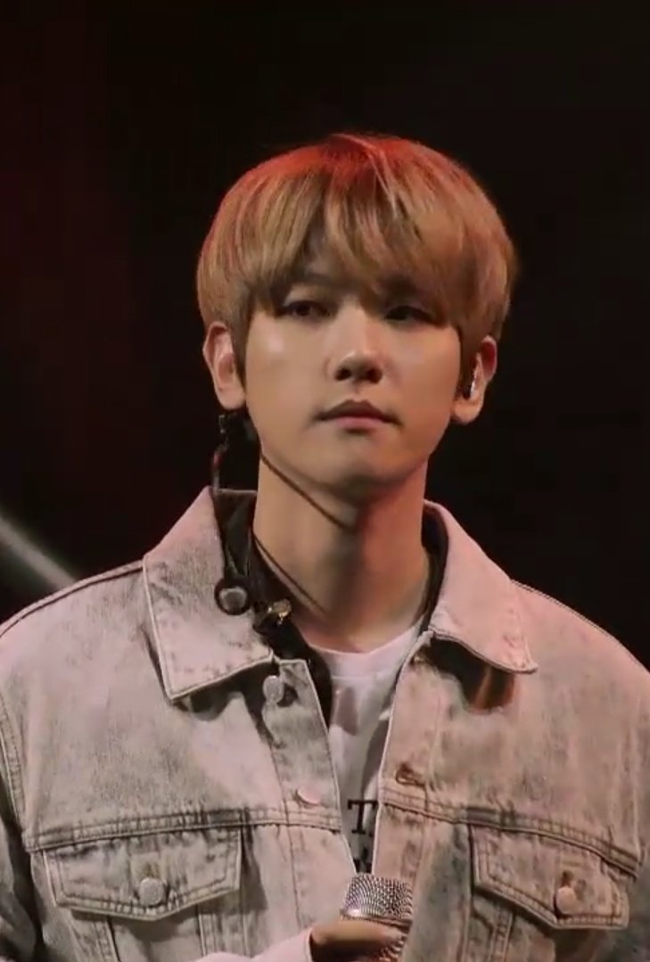 mine_xo97's tweet photo. ชานยอลหล่อมาก
แบคฮยอนสีผมดีมาก 
ร้องไห้เเน้ววว   ใจพองหมดเเน้ว https://t.co/nDd8guH0XD
