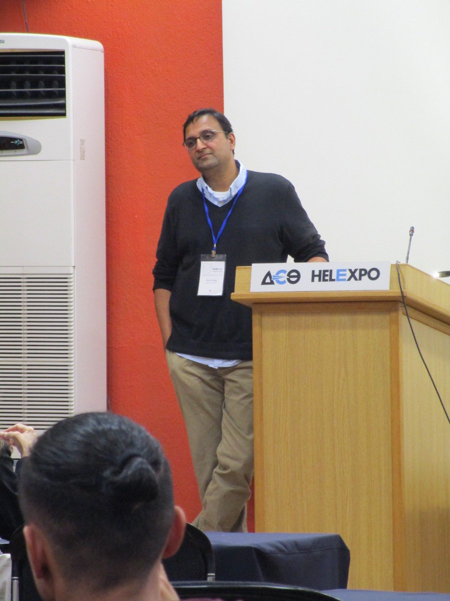 HirokiSayama's tweet photo. Ashwin Vaidya gave us a very impressive, inspiring, informative talk on how we can nurture creativity in students
#ccs18gr @ccs18gr #ComplexSystemsInEducation https://t.co/mzQg0rhcT7